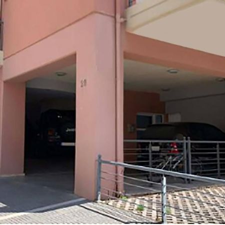 Little Emerald - Central Spot Apartments Volos Exterior photo