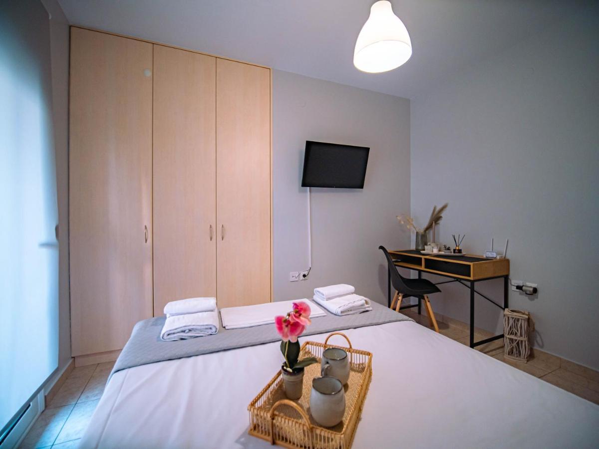 Little Emerald - Central Spot Apartments Volos Exterior photo